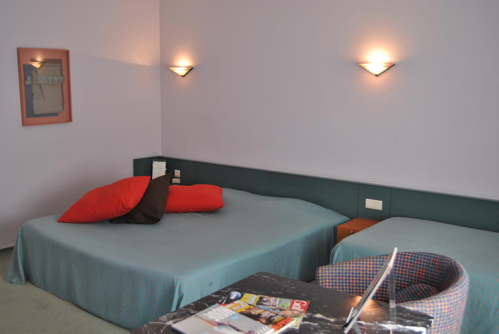Greenpark Hotel Sint-Pieters-Leeuw Chambre photo