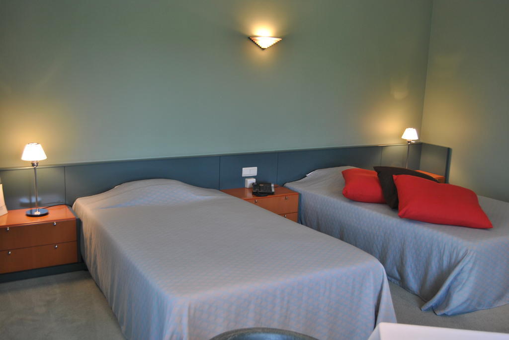 Greenpark Hotel Sint-Pieters-Leeuw Chambre photo